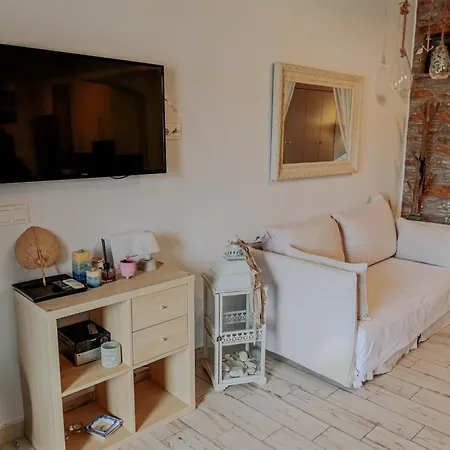 Apartment Sea Garden - Loutra *